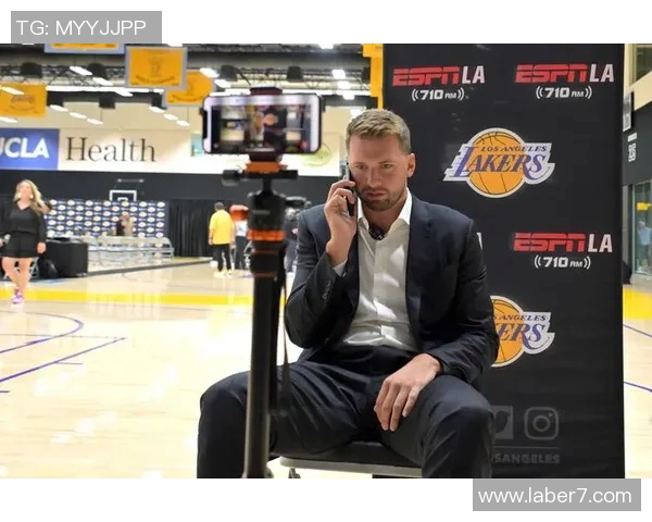 湖人雄鹿对决前瞻：字母哥东契奇NBA球星对比与比赛战术分析